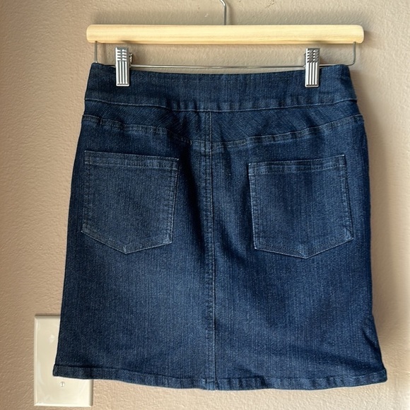 SOFT SURROUNDINGS Denim Petite Pull-on Mini Skirt - Picture 4 of 6